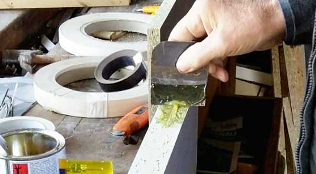 stesura colla a solvente