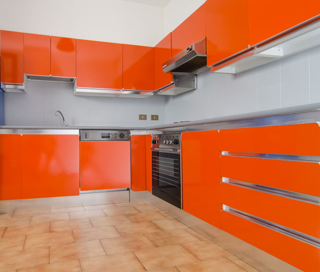 rinnovare la cucina senza cambiarla, rinnovare la cucina, sottosopra, gapi paints, ciclo sottosopra, cucina rinnovata, colorare la cucina, cucina moderna