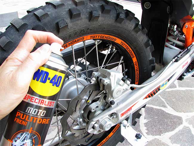 pulitore freni wd40