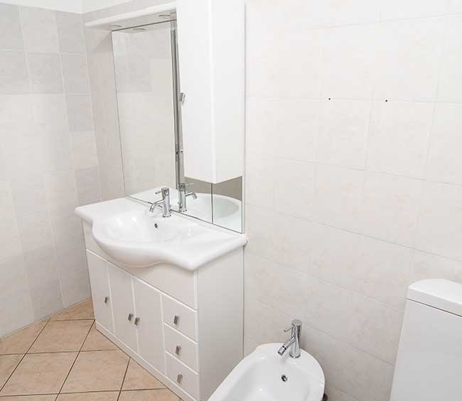 bagno bianco