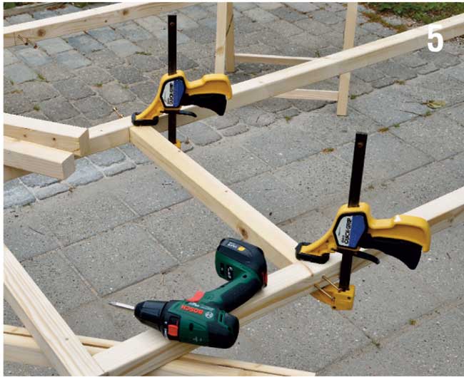 installazione traversi di legno