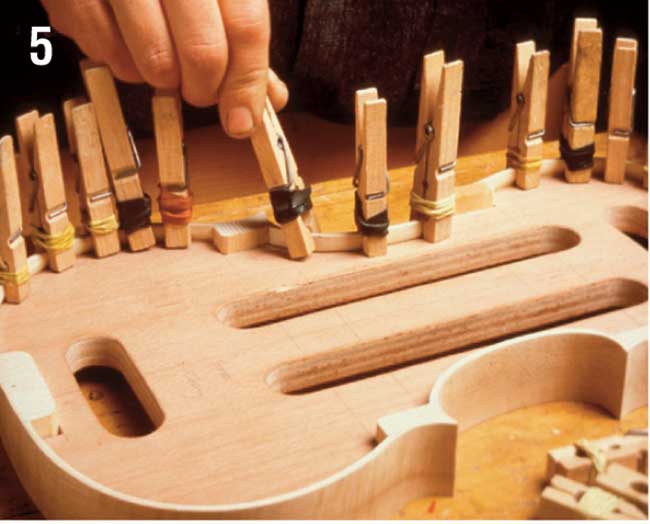 come si costruisce un violino