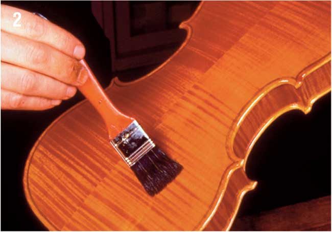 verniciatura violino