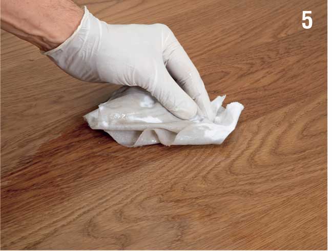 rimozione olio parquet