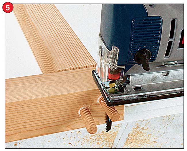 asportazione eccesso spine di legno con seghetto alternativo