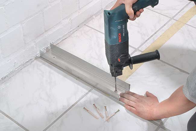 foratura telaio alluminio cartongesso