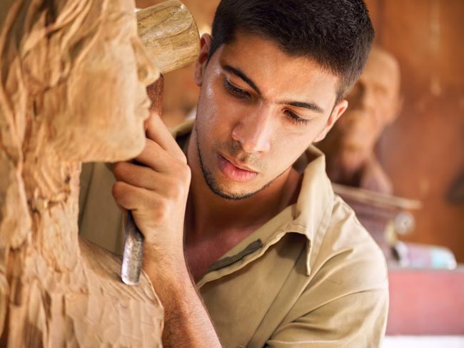 intagliare il legno