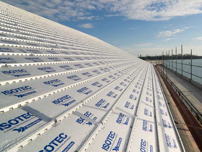 copertura pannelli isotec