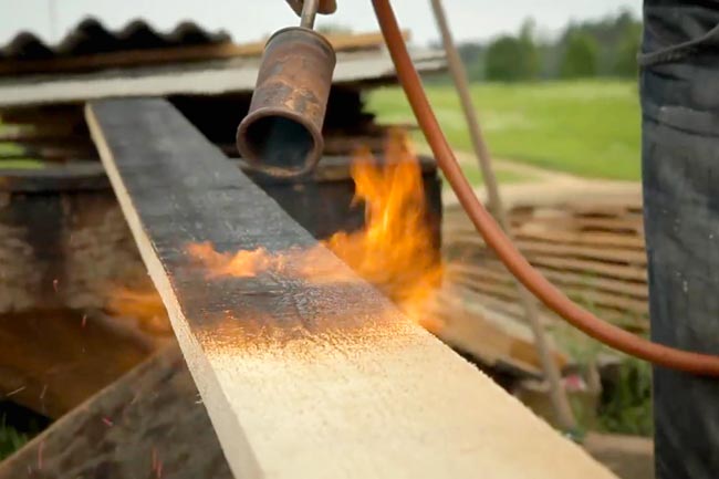 tecnica Shou Sugi Ban