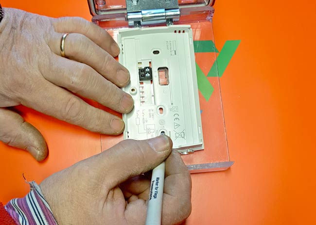 proteggere il cronotermostato