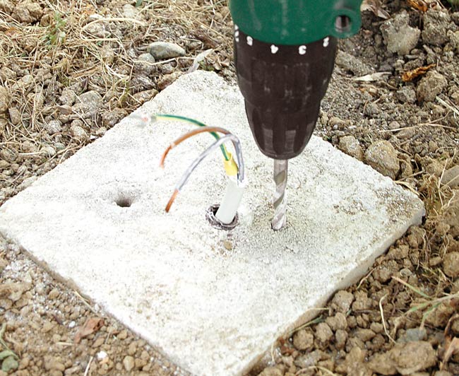 base cemento per lampioni giardino