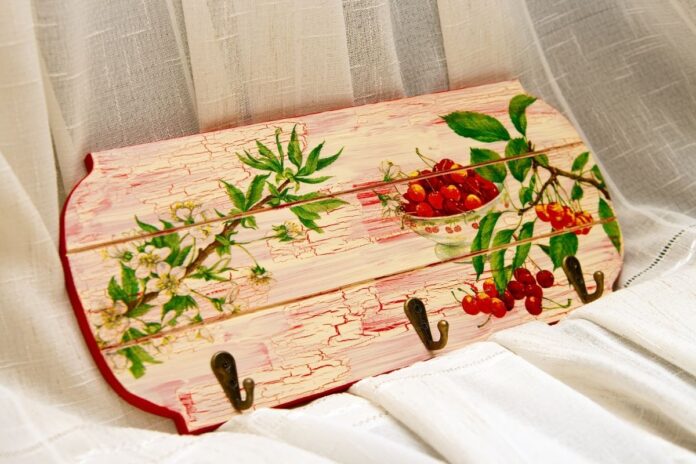 Decoupage su legno
