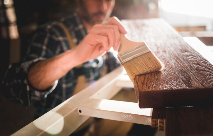 finitura del legno
