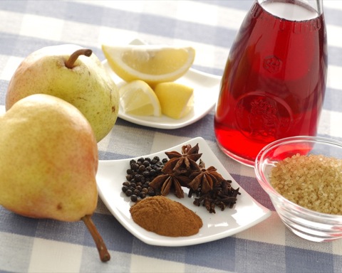 ingredienti pere al vino rosso