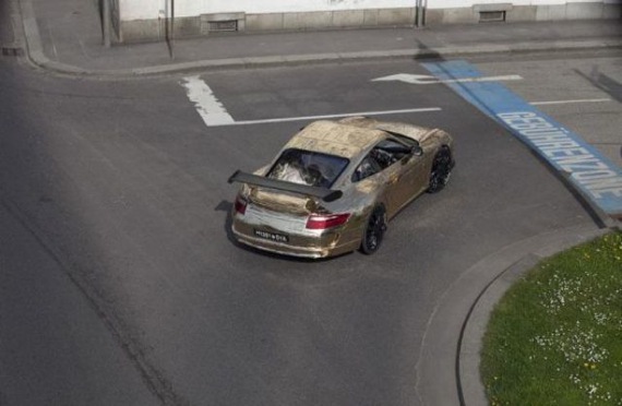 a_porsche_for_640_40