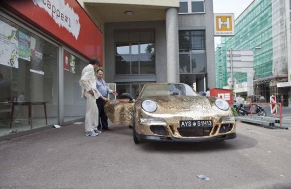 a_porsche_for_640_44