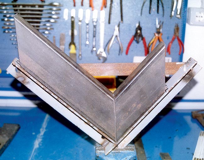 tubo quadro di ferro saldato
